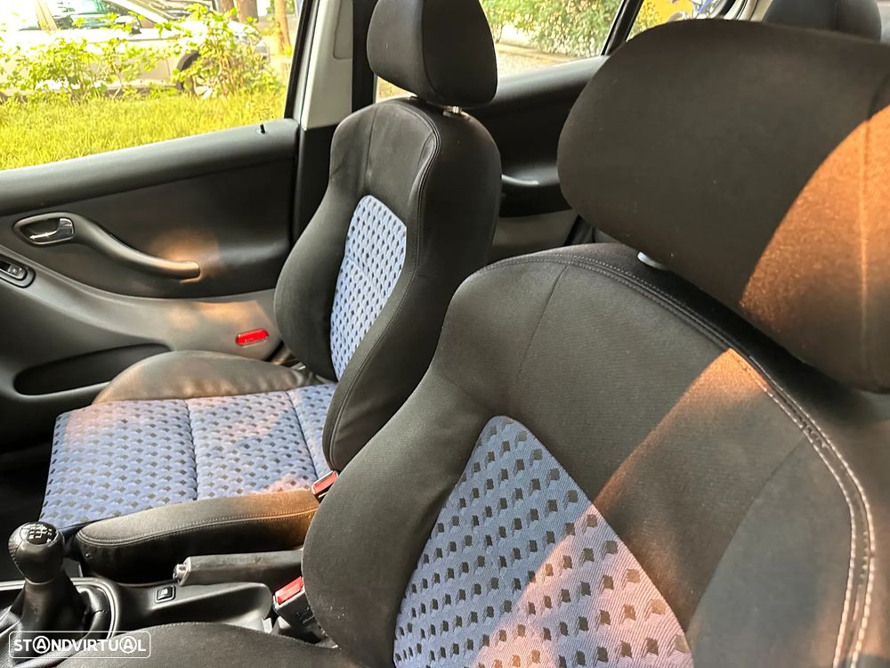 SEAT Toledo 1.9 TDI Sport - 12