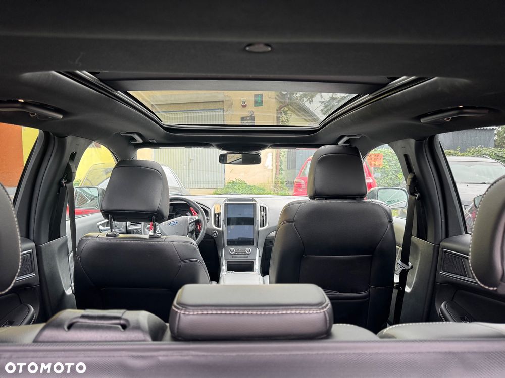 Ford Edge - 32