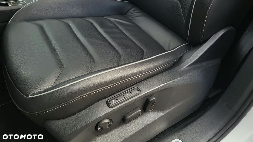 Volkswagen Tiguan - 14