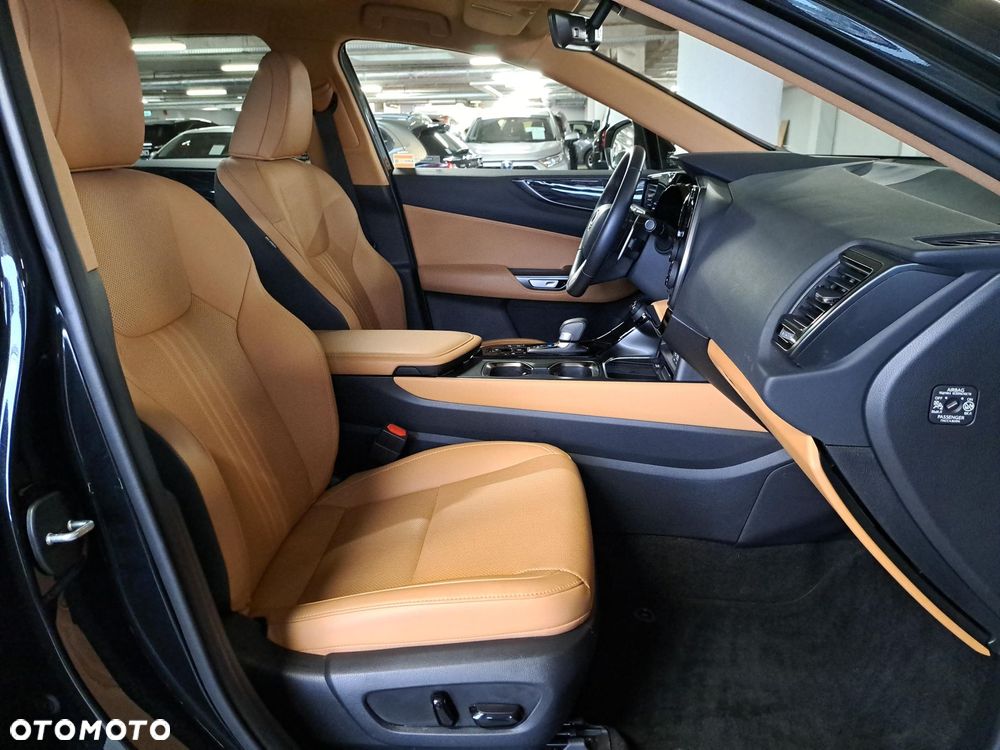Lexus NX 350h Prestige AWD - 16