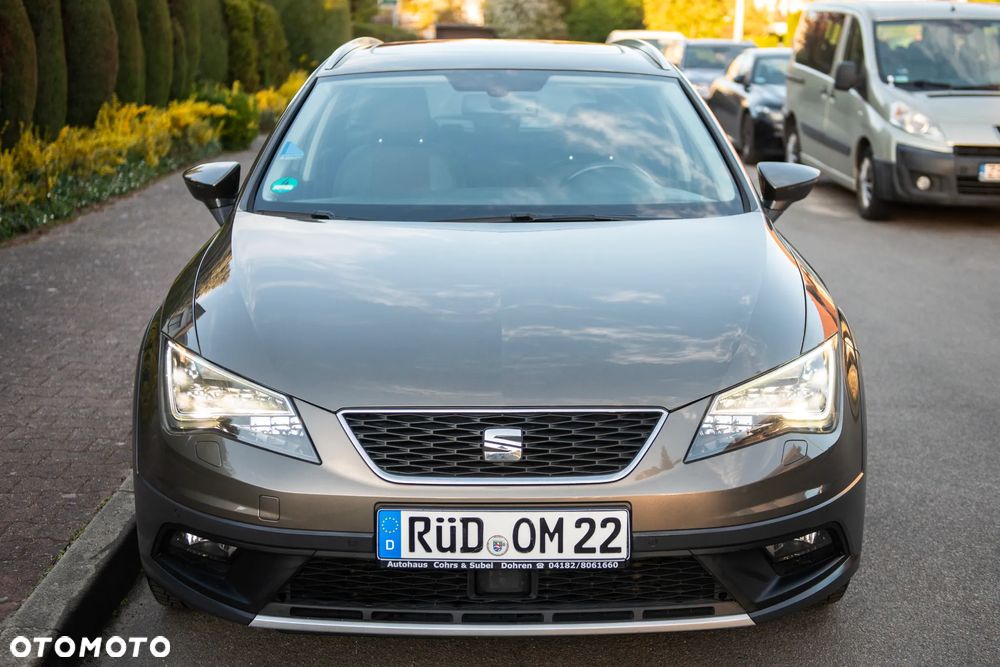 Seat Leon 2.0 TDI Xcellence S&S - 2