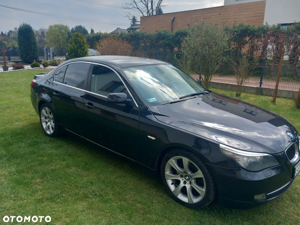 BMW Seria 5 523i Edition Exclusive - 6