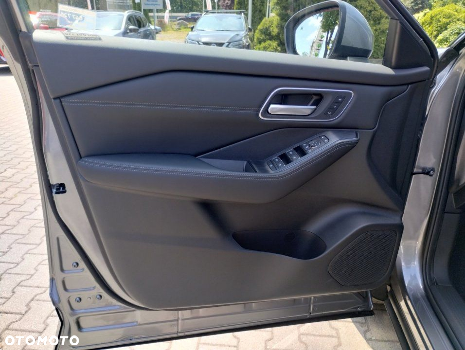 Nissan X-Trail - 23