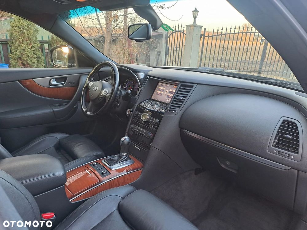 Infiniti QX70 3.0d S Premium - 15