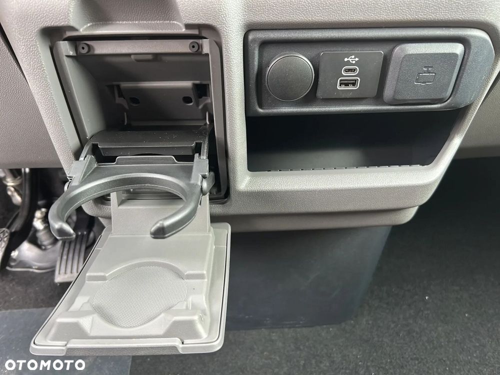 Volkswagen Caravelle 2.0 TDI L2 4Motion PanAmericana - 33