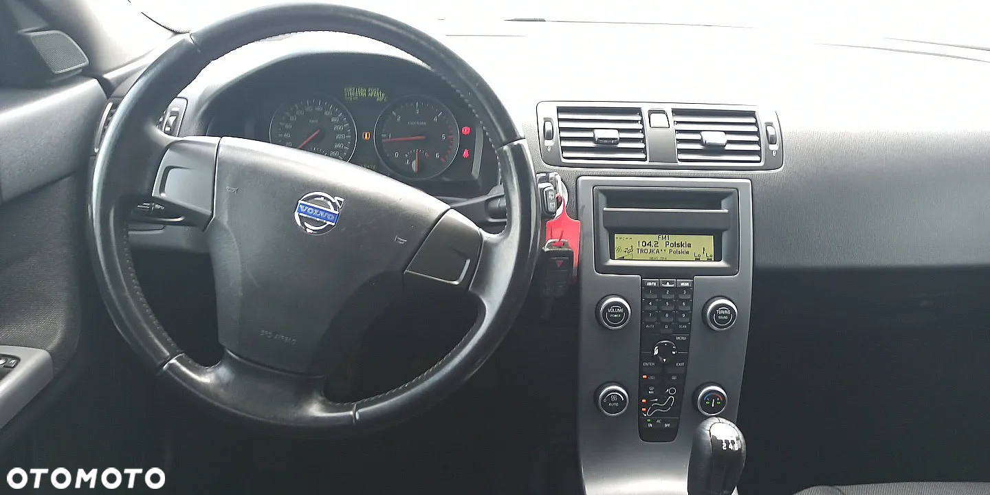 Volvo V50 D2 - 19