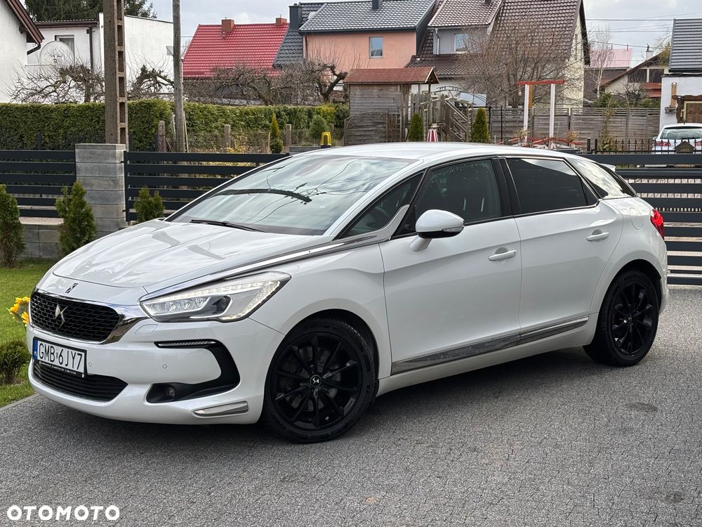 DS Automobiles DS 5 - 15