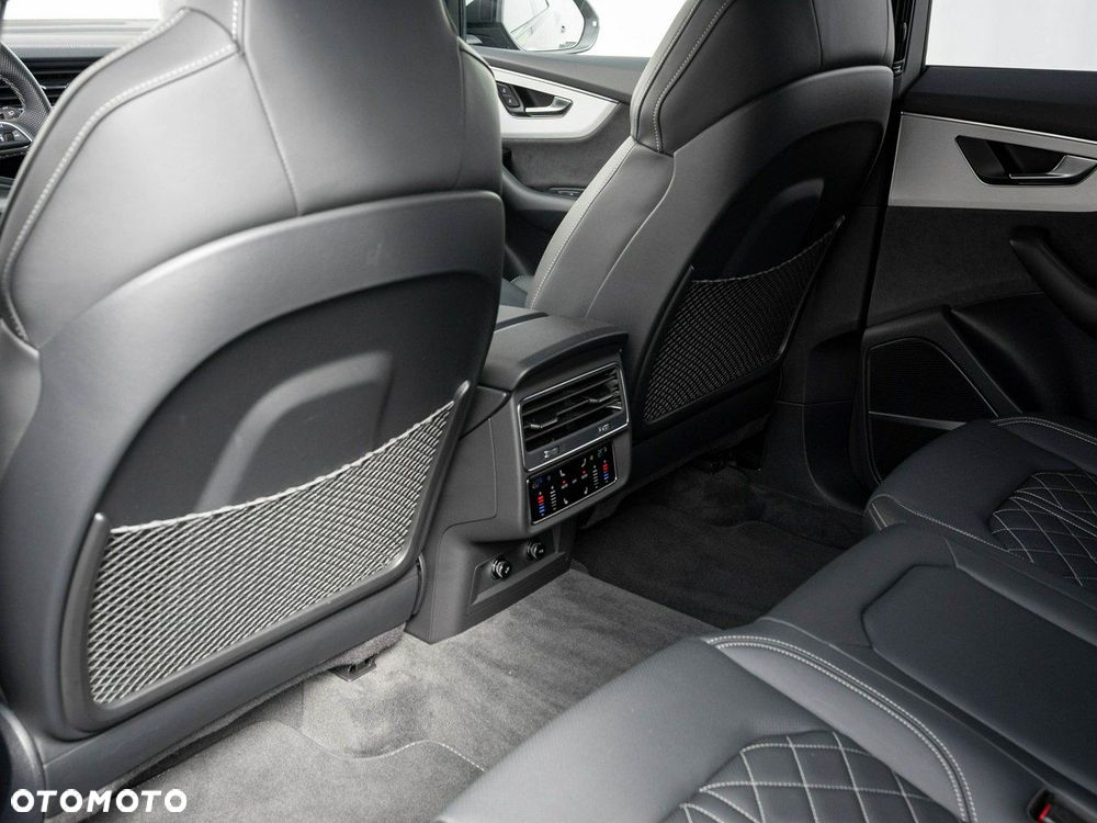 Audi Q8 50 TDI mHEV Quattro Tiptronic - 23
