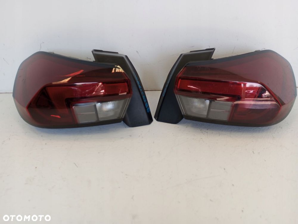 Lampa tył OPEL CORSA F 23r TYLNA PRAWA LEWA 9829317380 9829317280