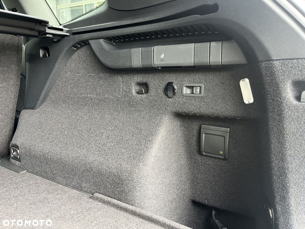 Volkswagen Tayron 2.0 TSI 4Mot R-Line Plus DSG - 20