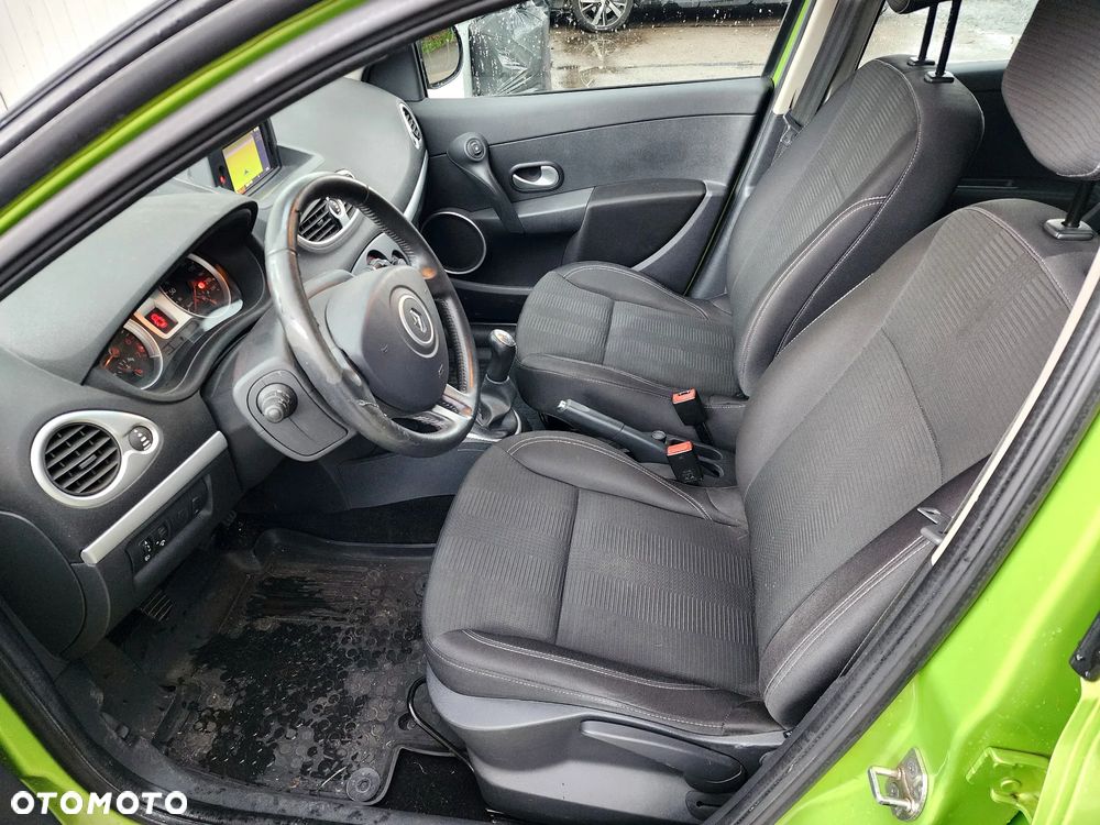 Renault Clio 1.2 TCE Alize - 28
