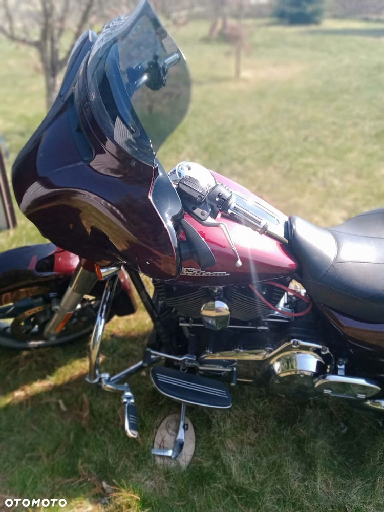 Harley-Davidson FLHXS Special - 4