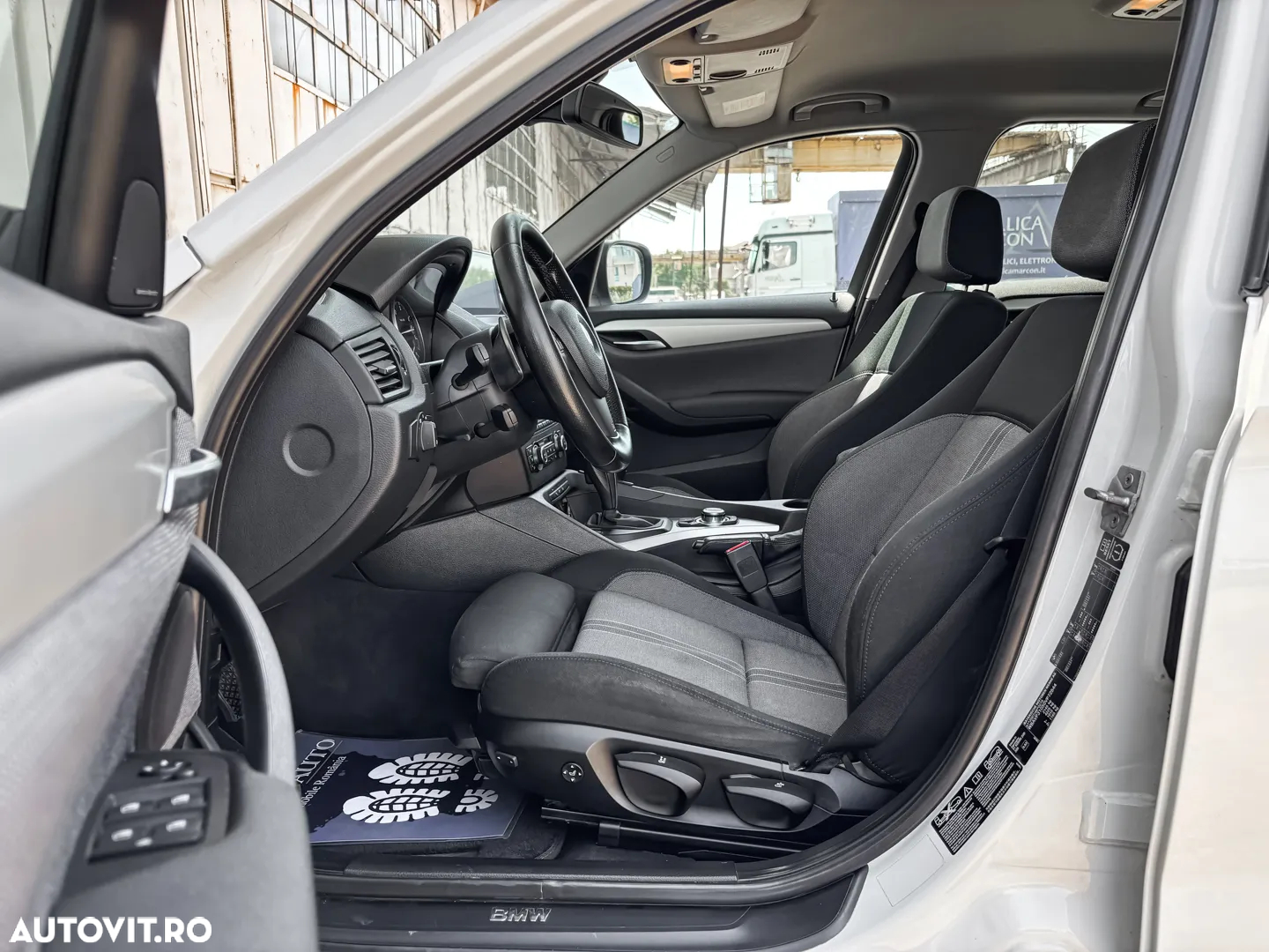 BMW X1 xDrive20d Aut. - 8