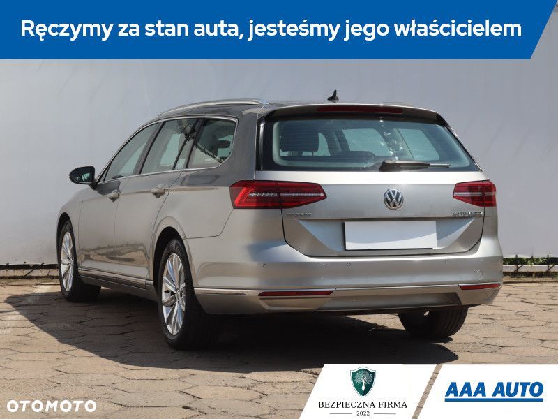 Volkswagen Passat Variant - 6
