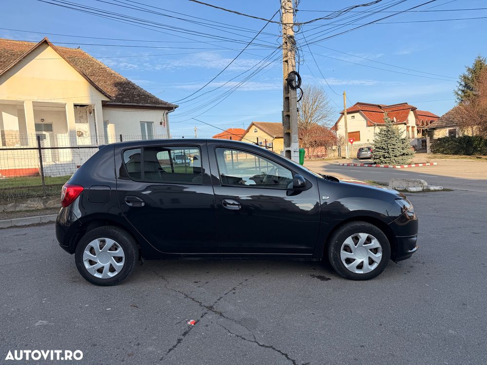 Dacia Sandero 1.2 16V 75 Laureate - 4