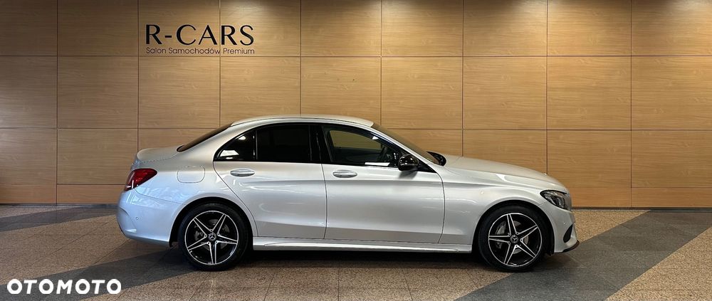 Mercedes-Benz Klasa C 200 4-Matic 9G-TRONIC - 2