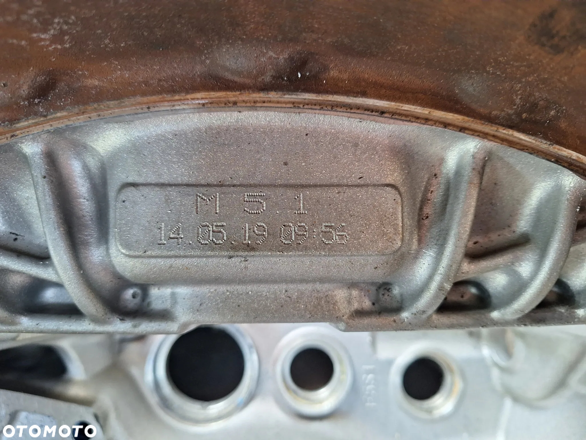 OBUDOWA ŚRODKOWA SKRZYNIA TRAXON 12TX2210 TD - 4