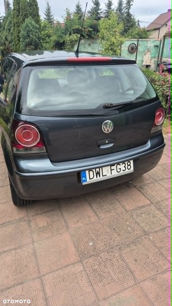 Volkswagen Polo 1.4 16V Trendline - 2