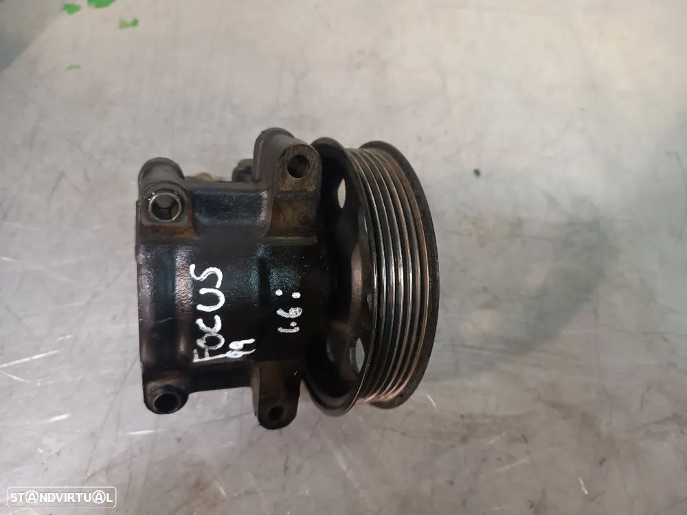 BOMBA DE DIRECÇÃO / DIREÇÃO ASSISTIDA  FORD FOCUS 1.4 1.6i 98-00 - 2