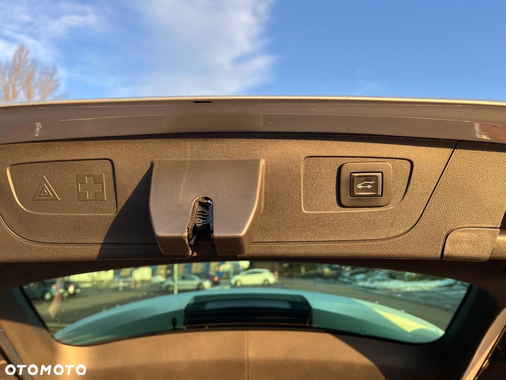 Opel Insignia 1.5 T Elite S&S - 5