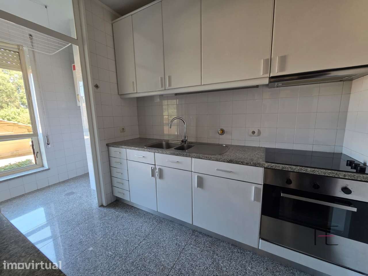 T1 Mobilado para Arrendamento em Moreira, Maia – 800€/mês - Grande imagem: 5/15