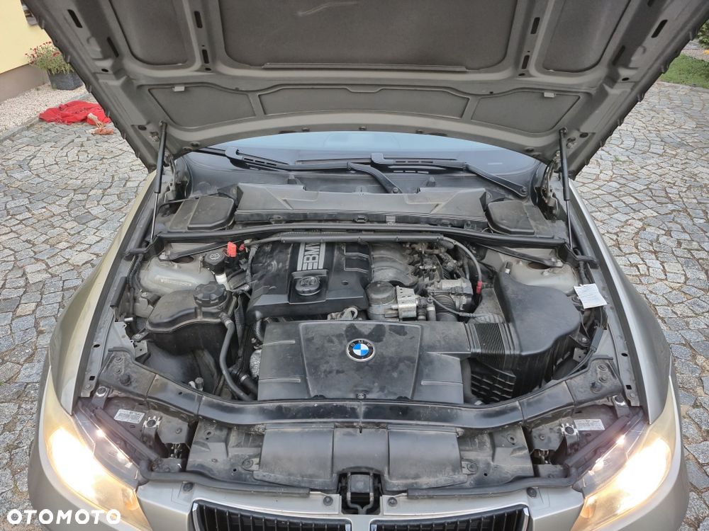 BMW Seria 3 - 8