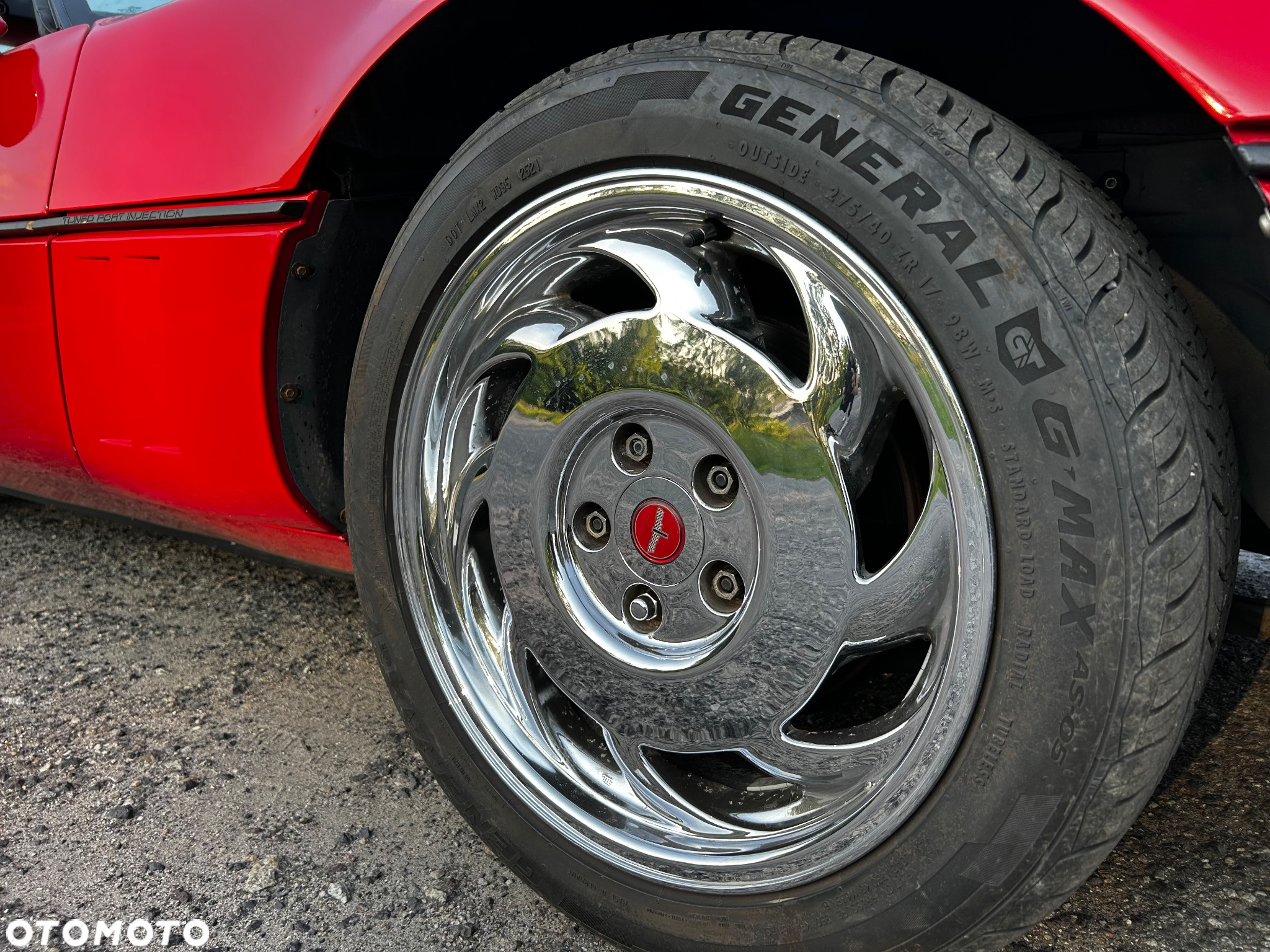 Chevrolet Corvette 5.7 - 12