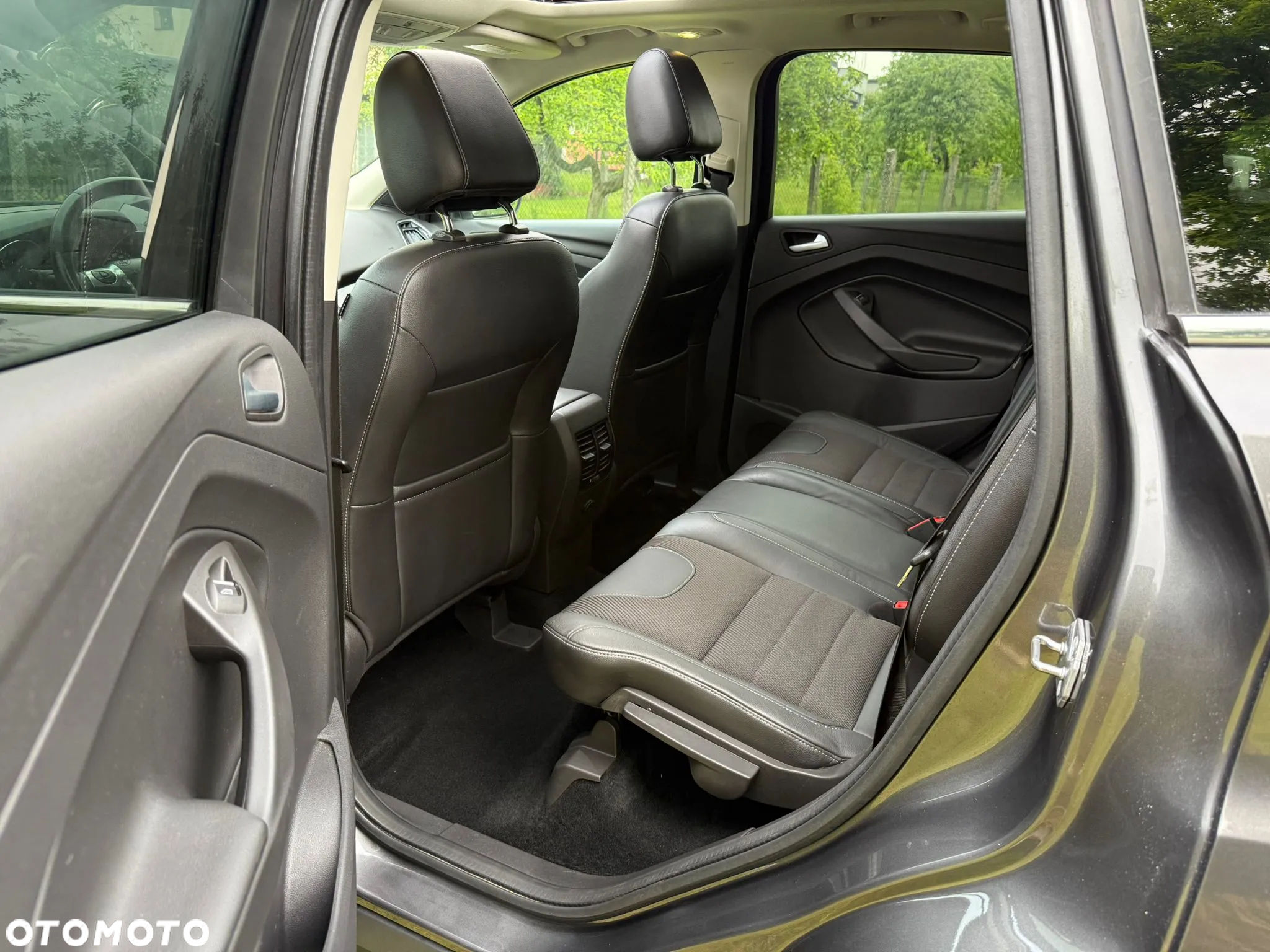 Ford Kuga - 9