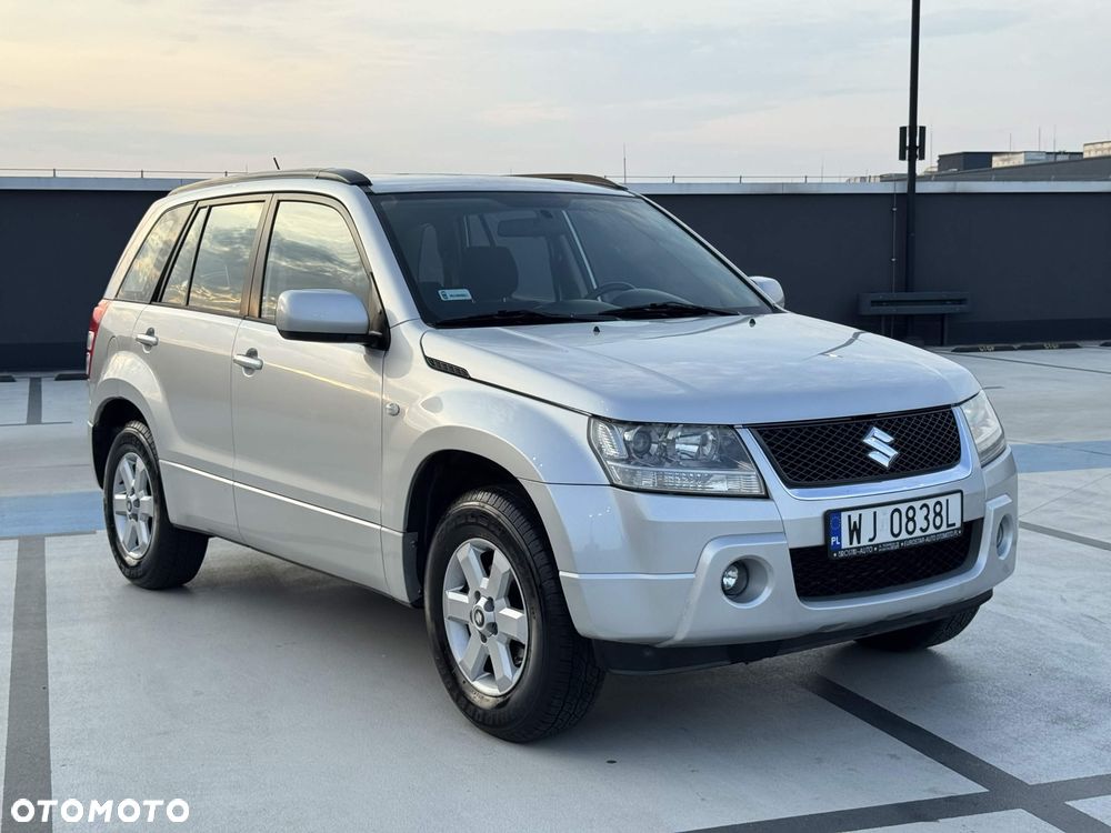 Suzuki Grand Vitara 2.0 Comfort - 16