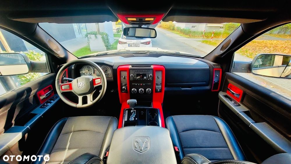 Dodge RAM - 6
