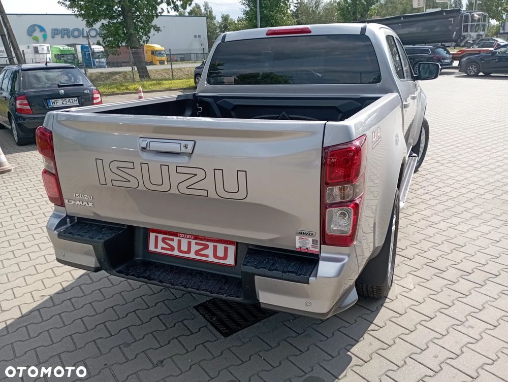 Isuzu D-Max 1.9 DC LS - 12