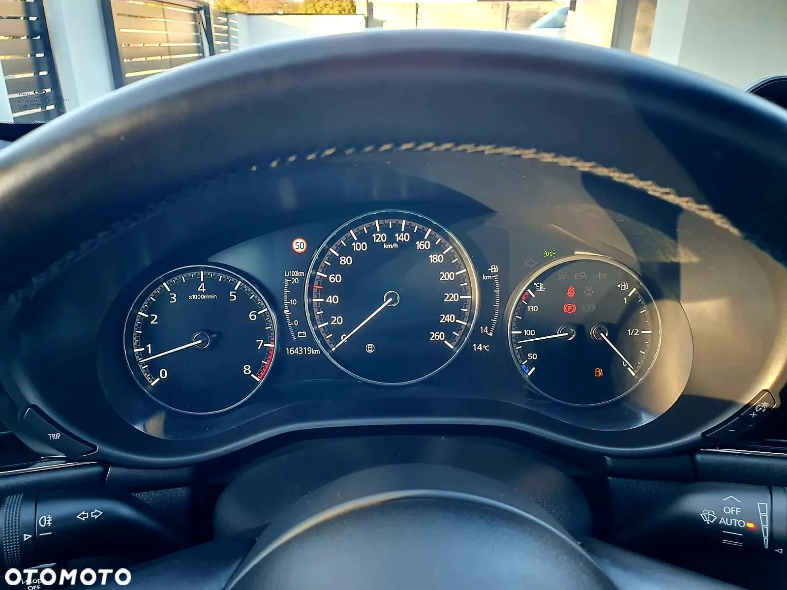 Mazda 3 e-SKYACTIV-G 2.0 M HYBRID - 10