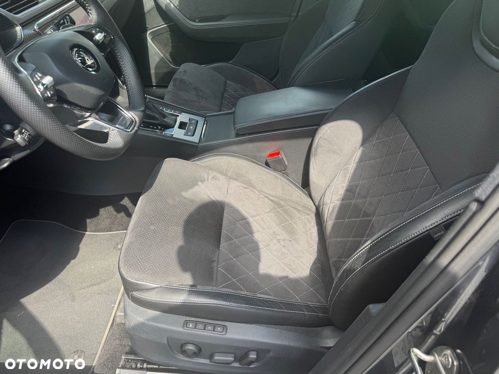 Skoda Superb 1.4 TSI Plug-In Hybrid Sportline DSG - 28