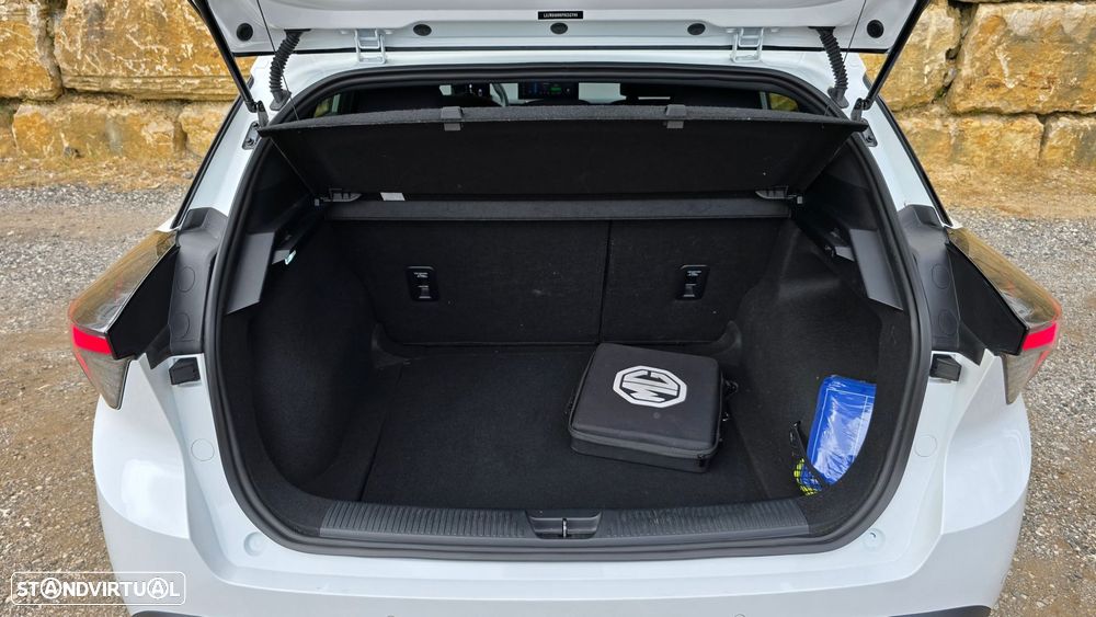 MG MG4 64 kWh Comfort - 53