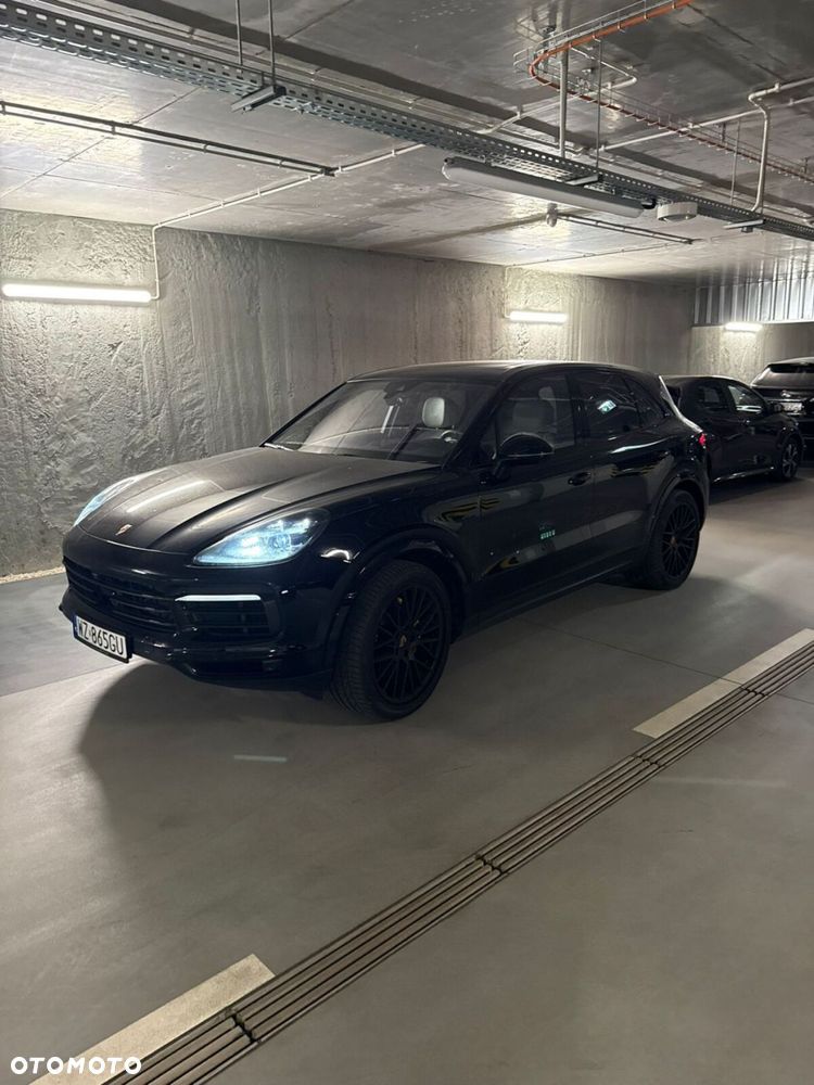 Porsche Cayenne - 16