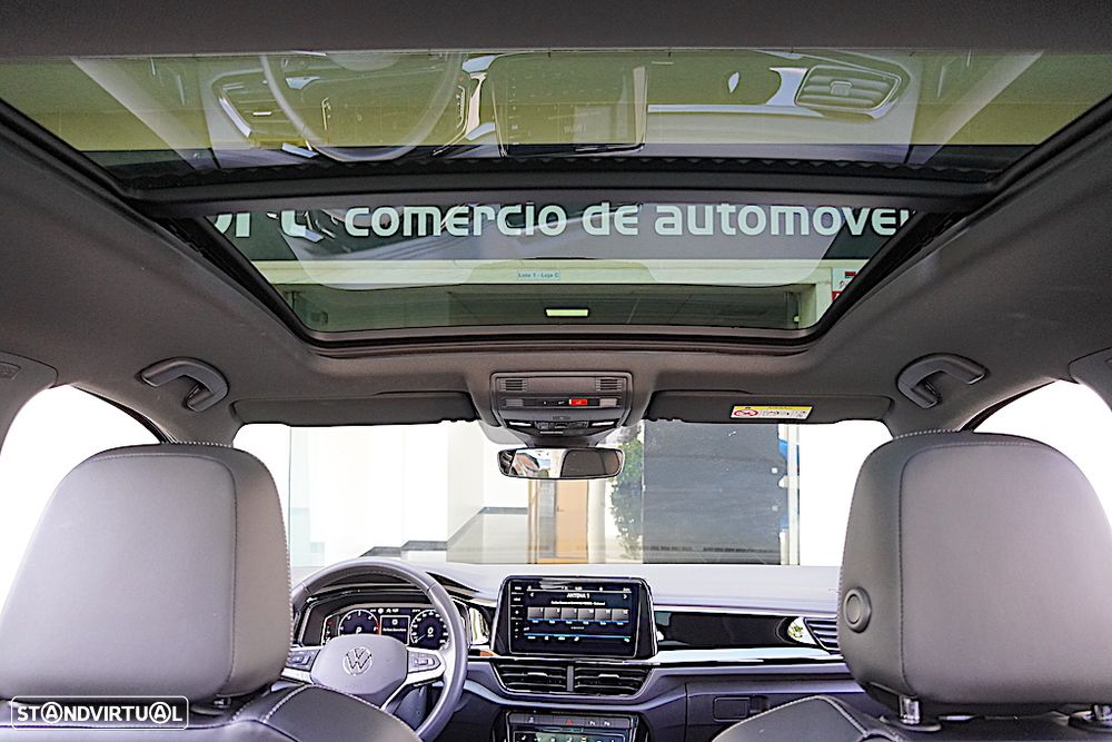 VW T-Roc 2.0 TDI R-Line DSG - 30