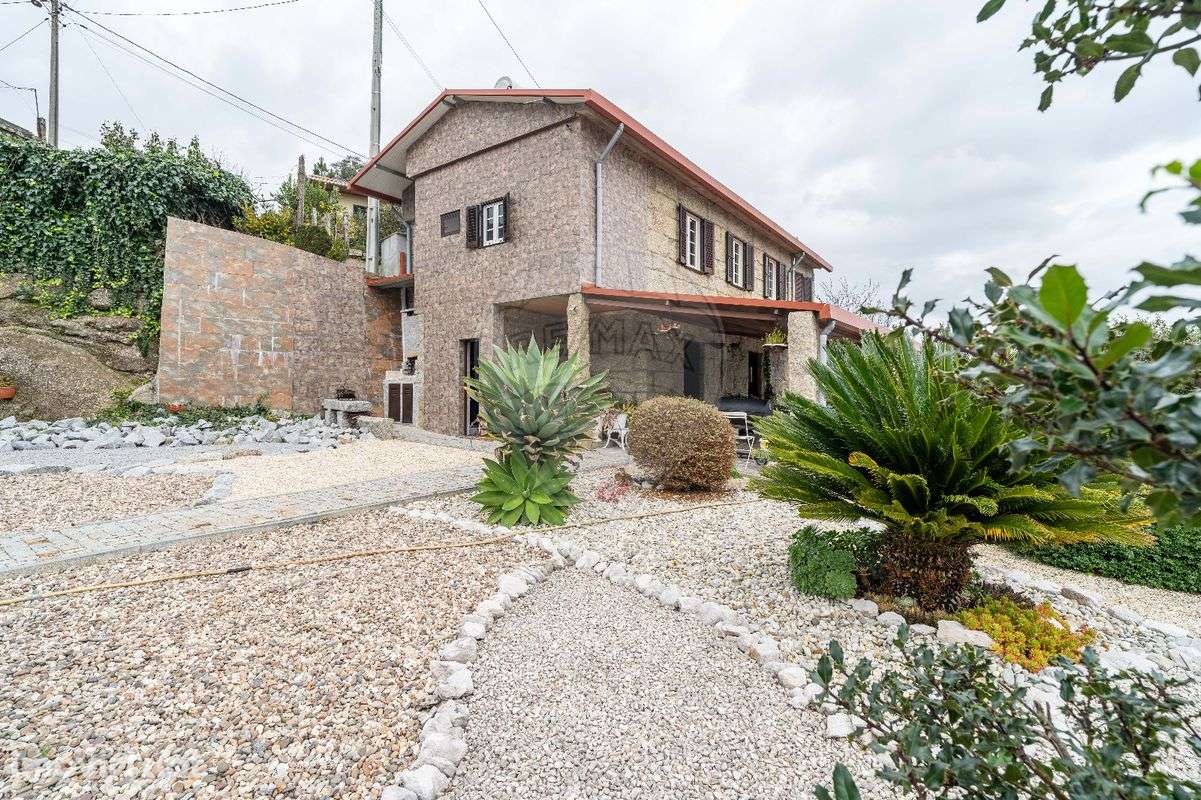 Moradia T3 para venda - Grande imagem: 2/39