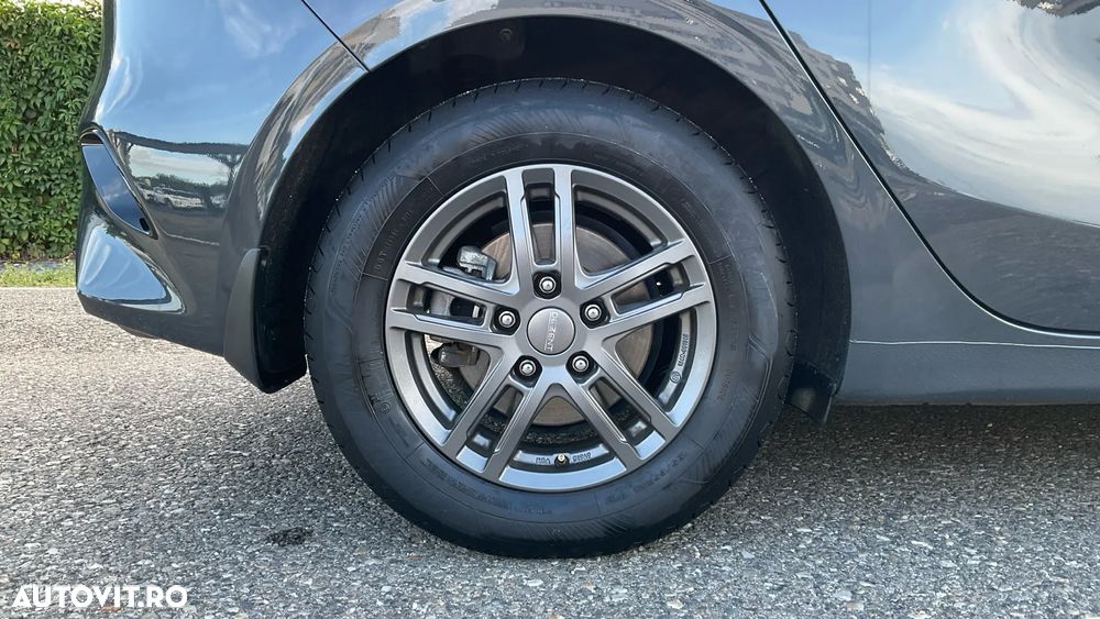 Kia Ceed - 17