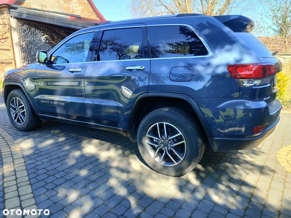 Jeep Grand Cherokee - 4