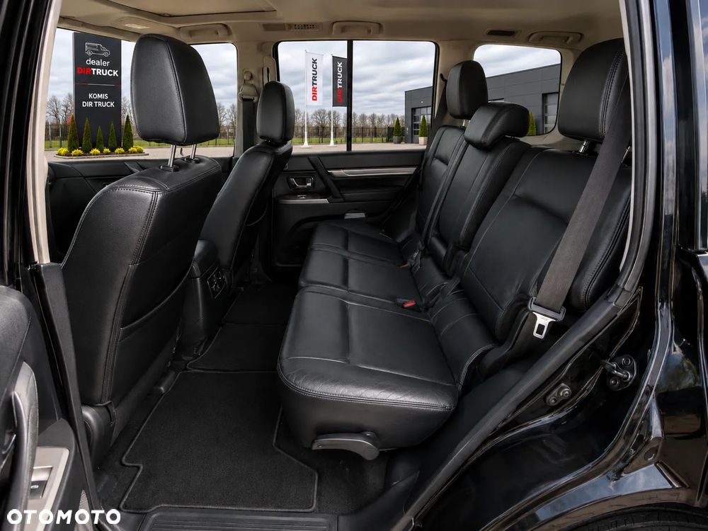 Mitsubishi Pajero 3.2 DID Instyle - 14