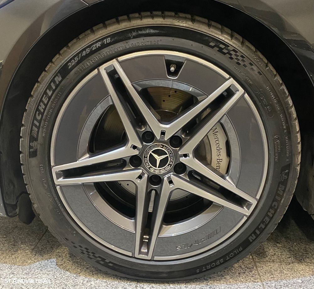 Mercedes-Benz C 220 d AMG Line - 5