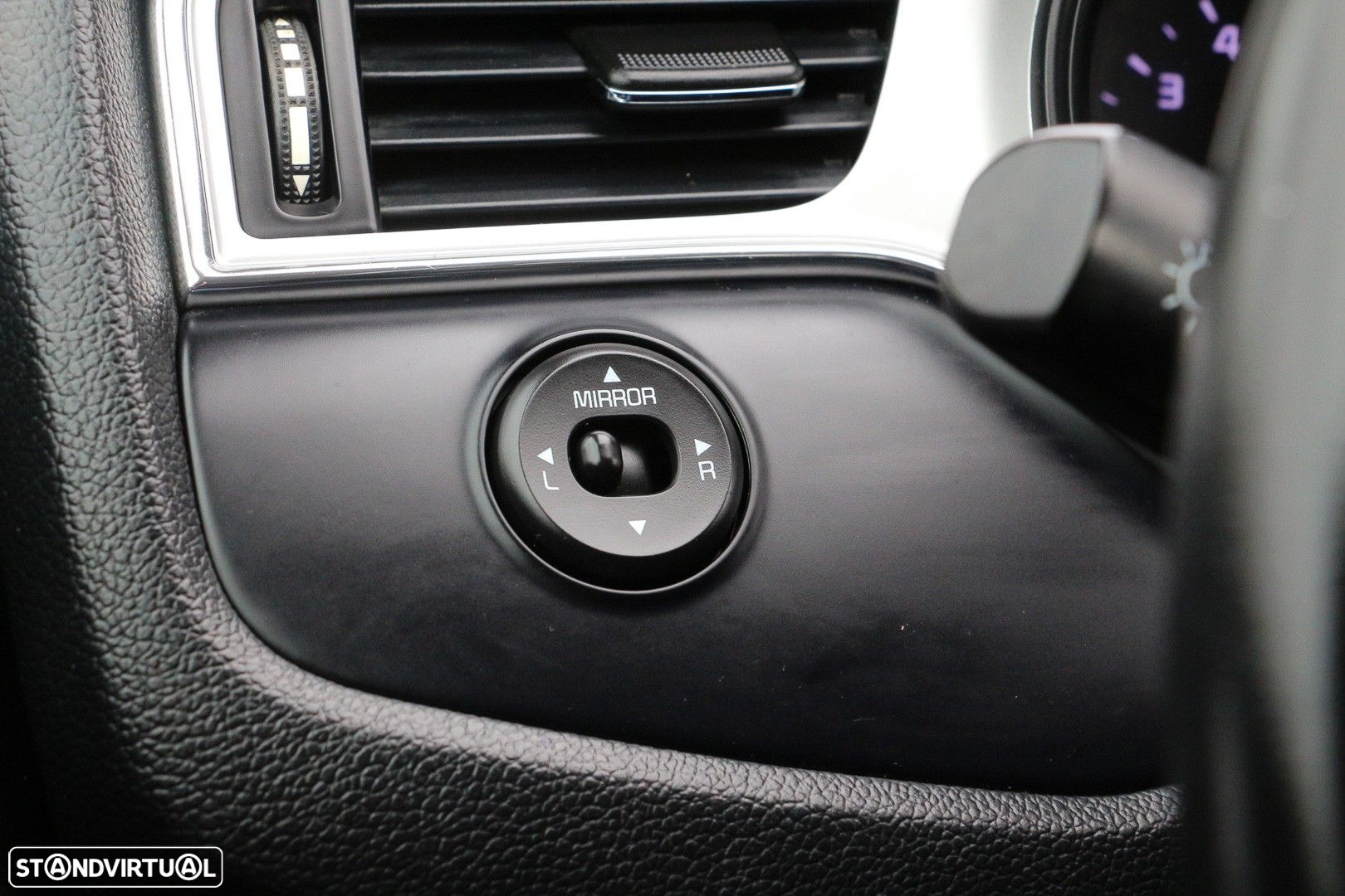 Kia Ceed 1.4 CRDi Nav Line - 35