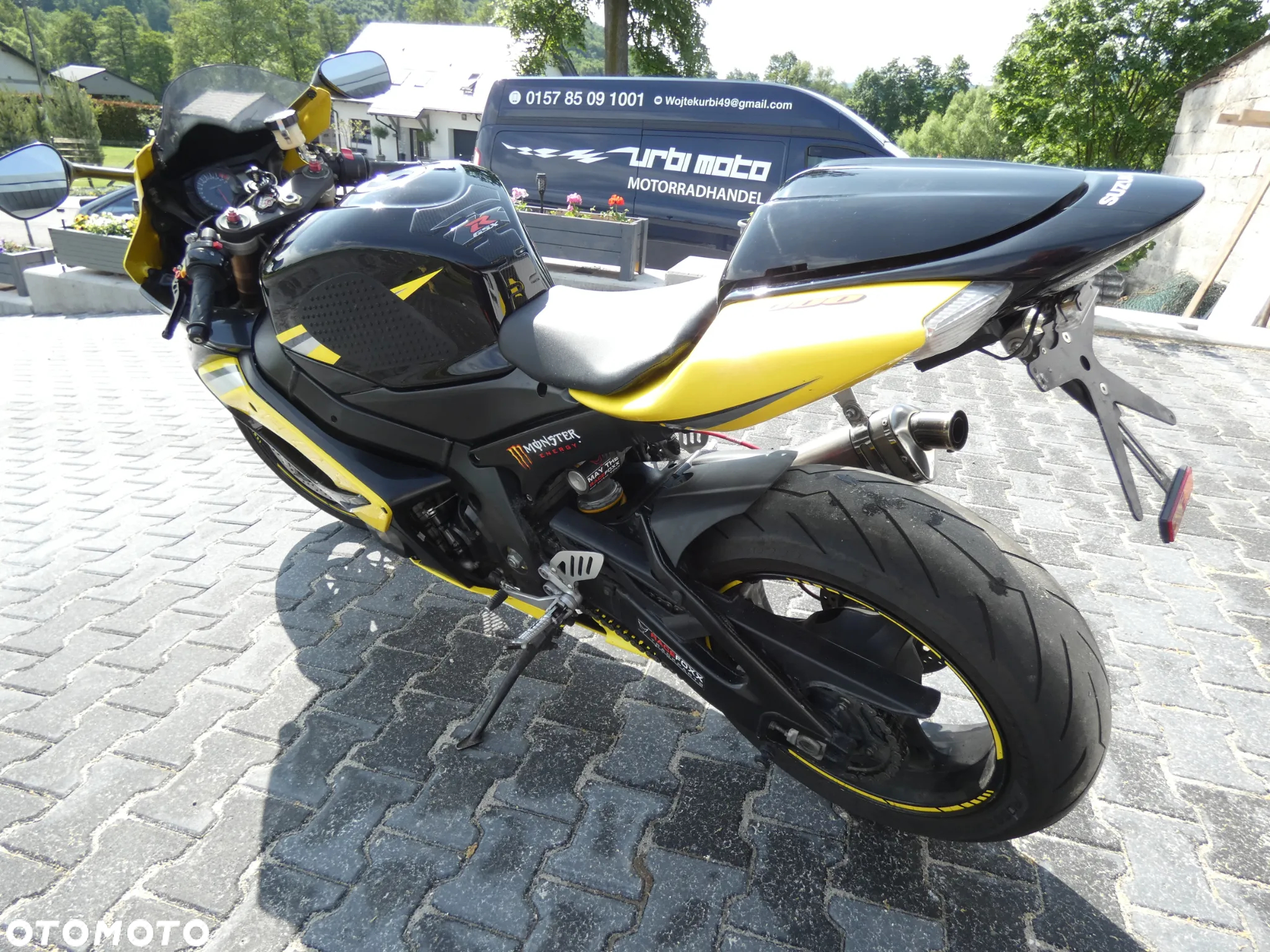 Suzuki GSX-R - 8