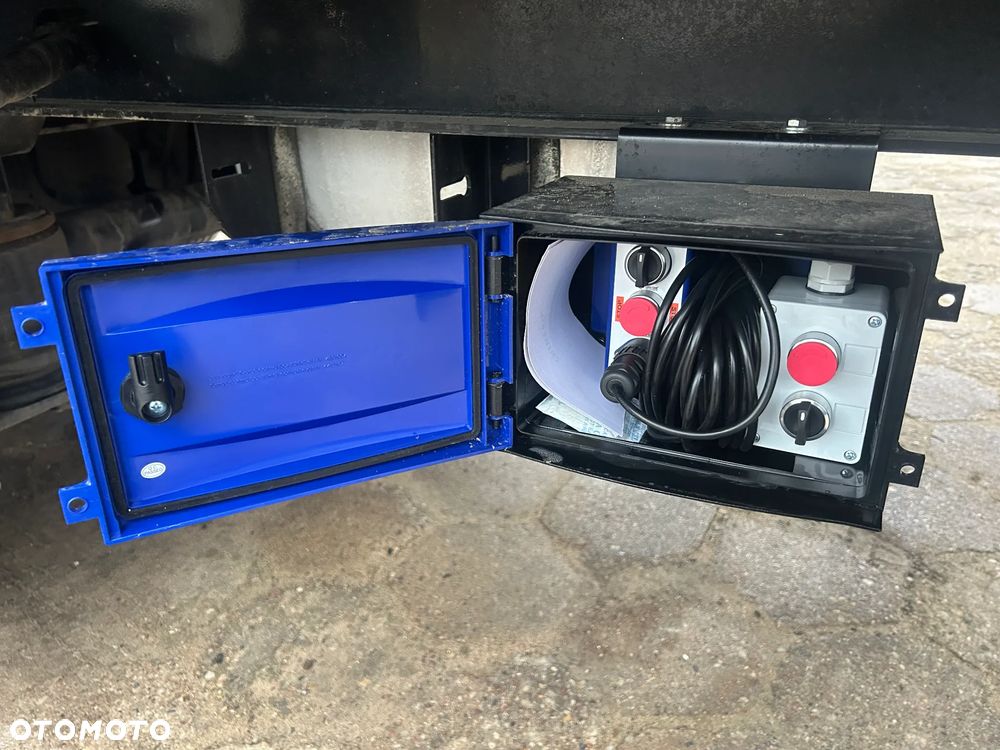 Bodex KIS3B / RUCHOMA PODŁOGA / CARGO FLOOR / NOWA PLANDEKA / NOWY PILOT DO STEROWANIA / OSIE SAF / OŚ PODNOSZONA / PRODUKCJA 2022 ROK !! - 16