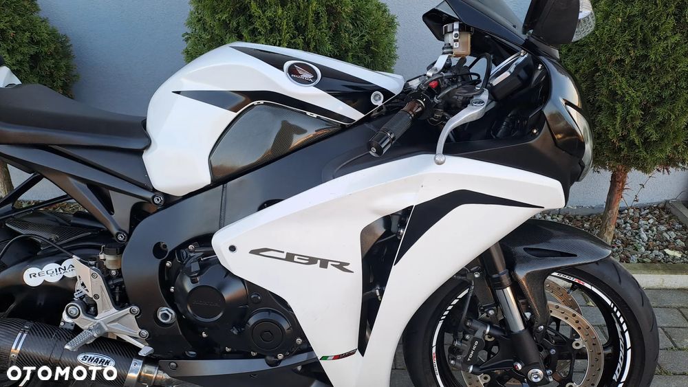 Honda CBR - 14