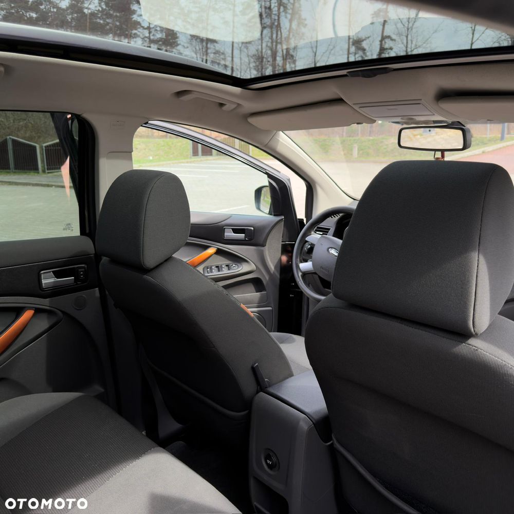 Ford Kuga 2.0 TDCi 4x4 Trend - 14