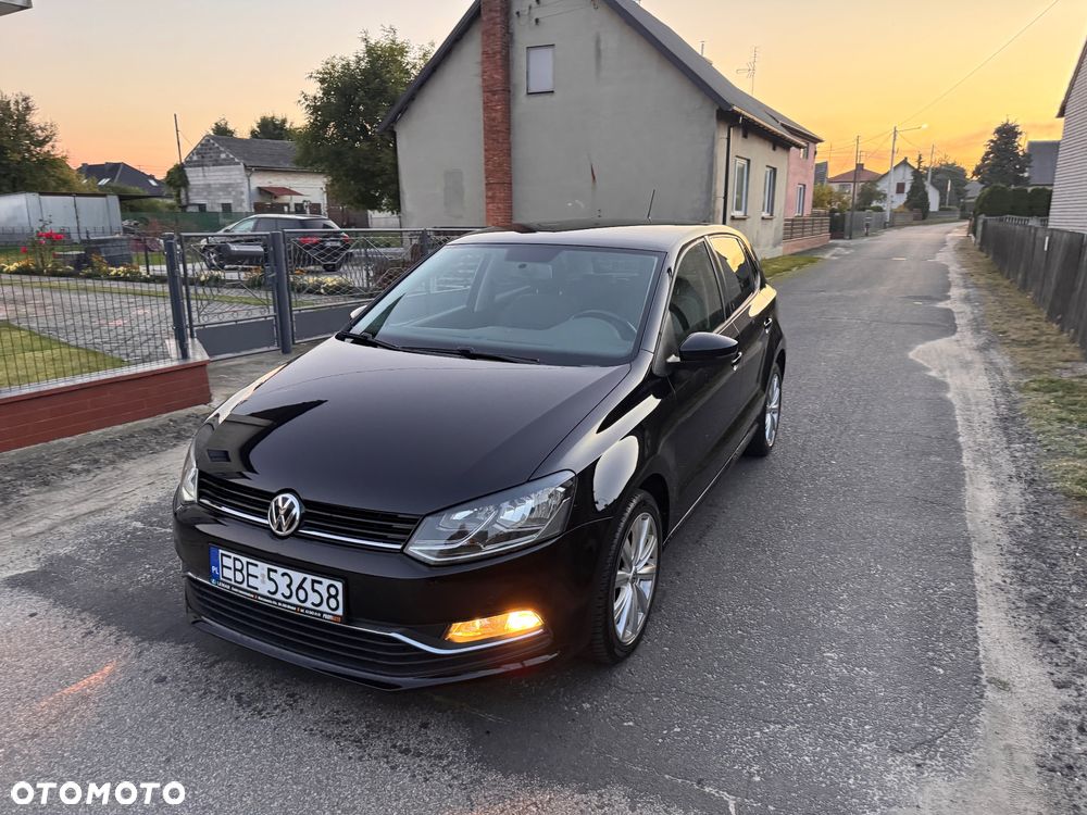 Volkswagen Polo - 2