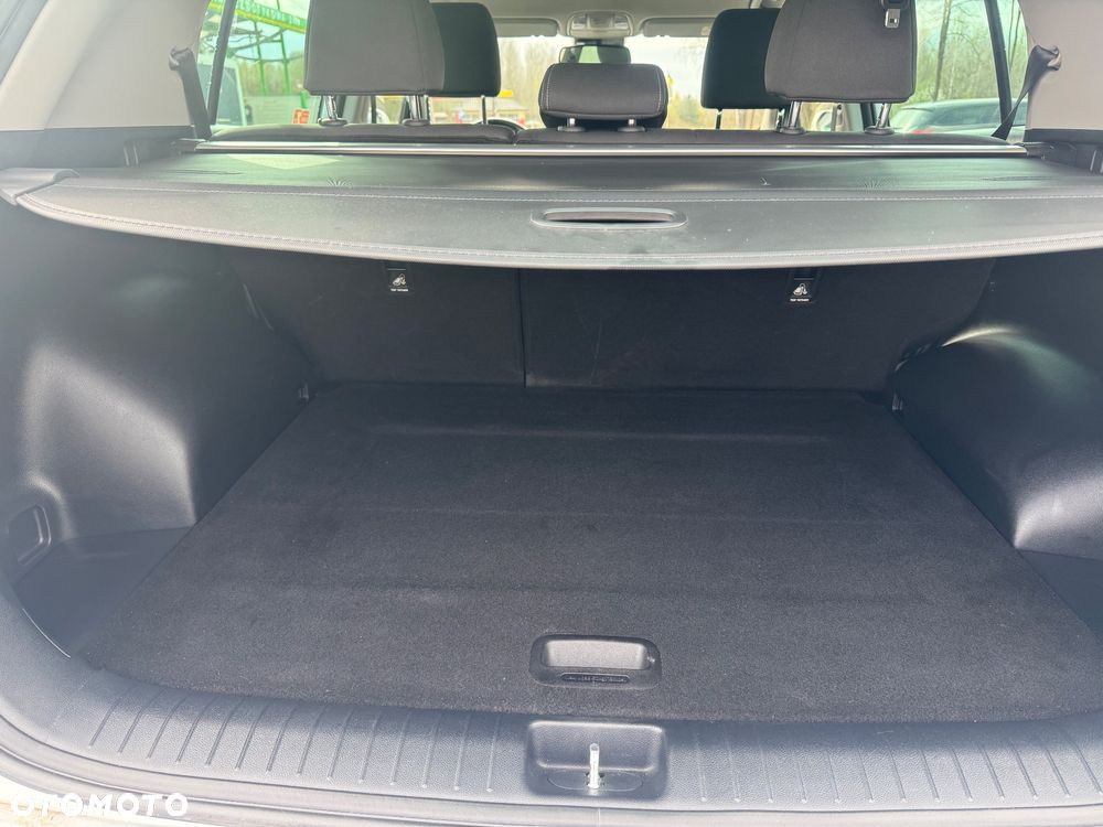 Kia Sportage 1.6 GDI M 2WD - 26
