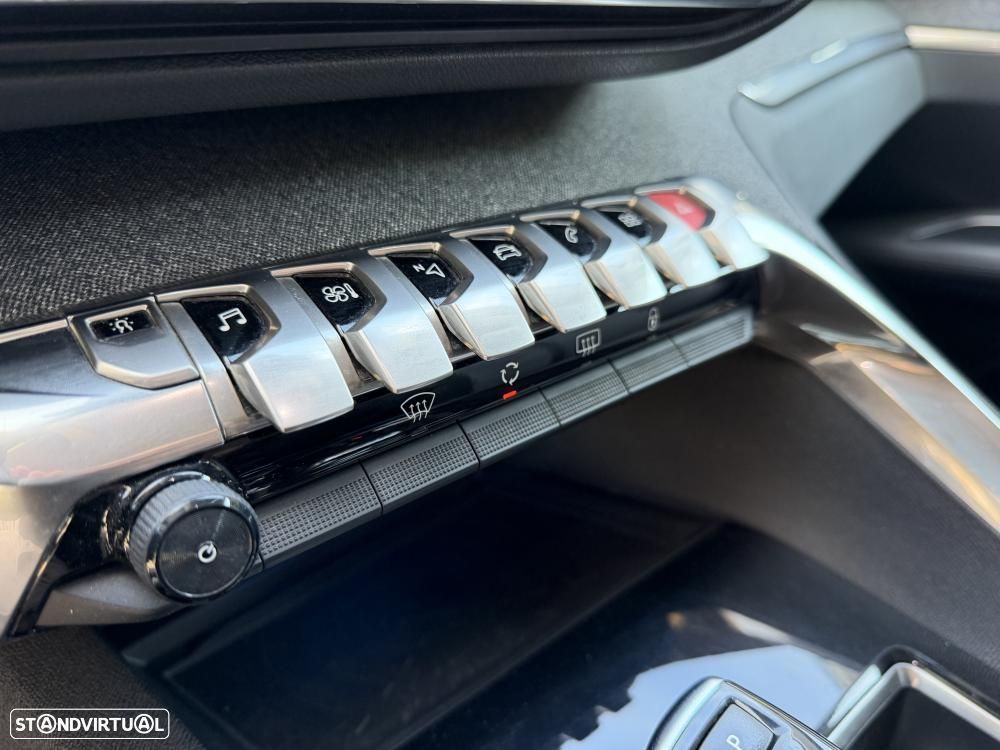 Peugeot 3008 1.6 BlueHDi GT Line EAT6 - 21