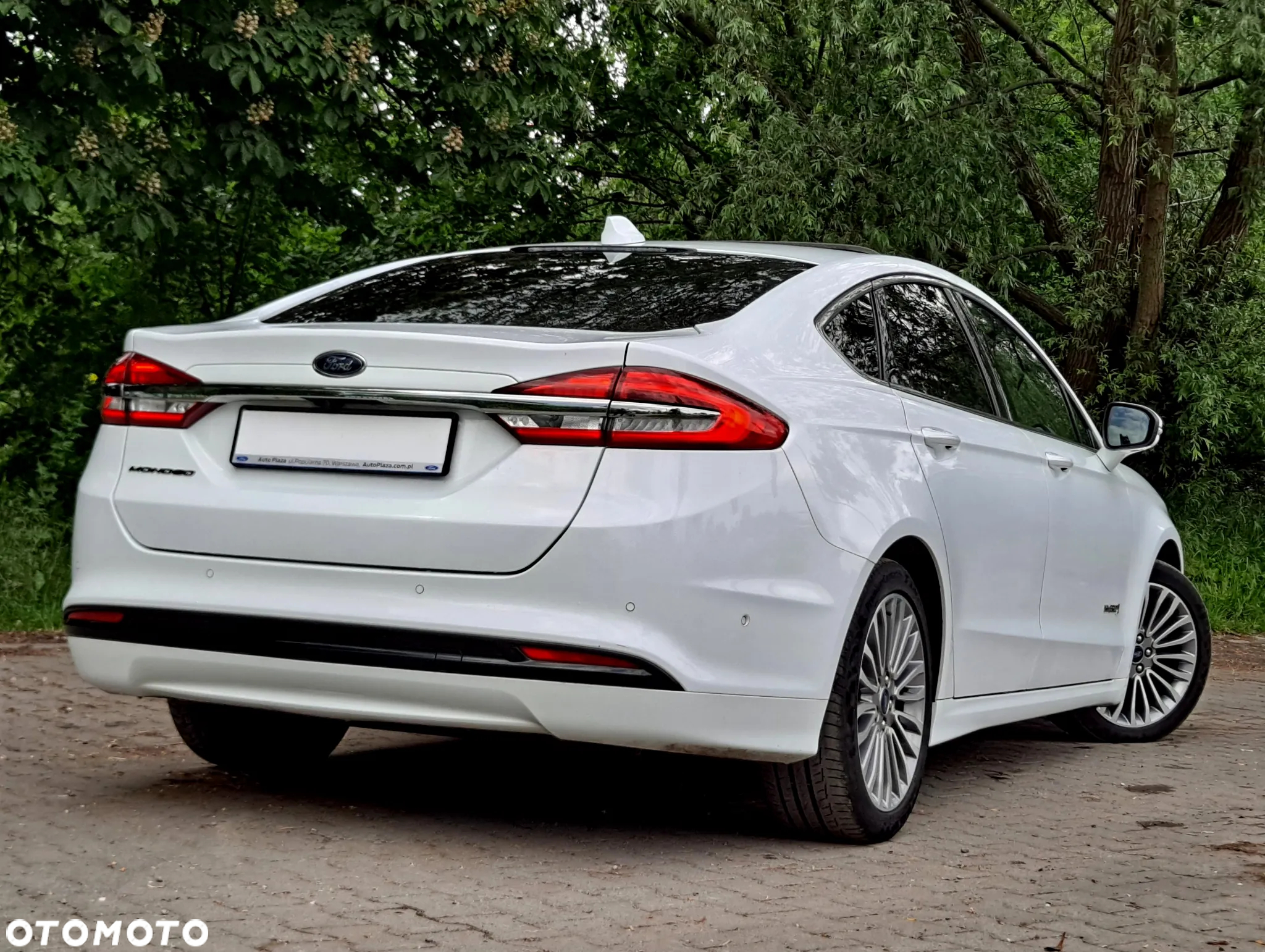 Ford Mondeo - 39